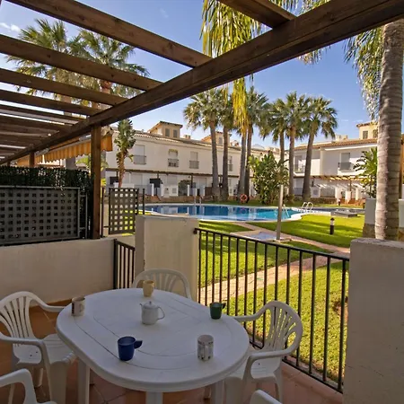 Adosado Con Jardin Y Piscina Palm 86 Alcoceber