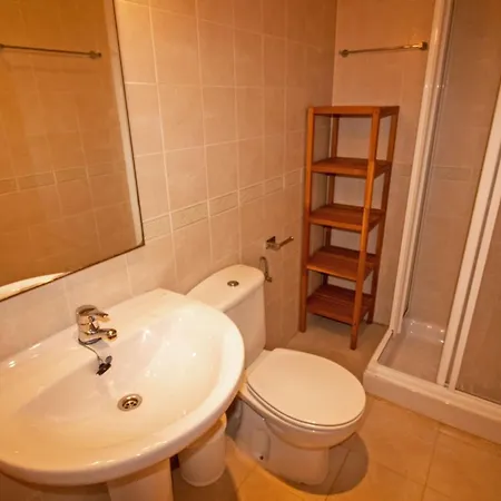 Adosado Con Jardin Y Piscina Palm 86