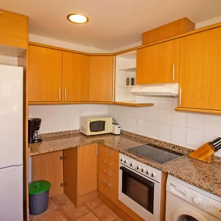 Adosado Con Jardin Y Piscina Palm 86
